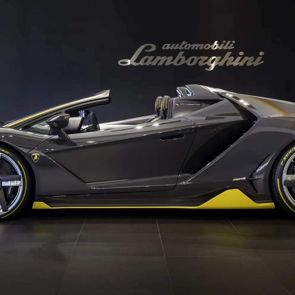 Centenario Roadster