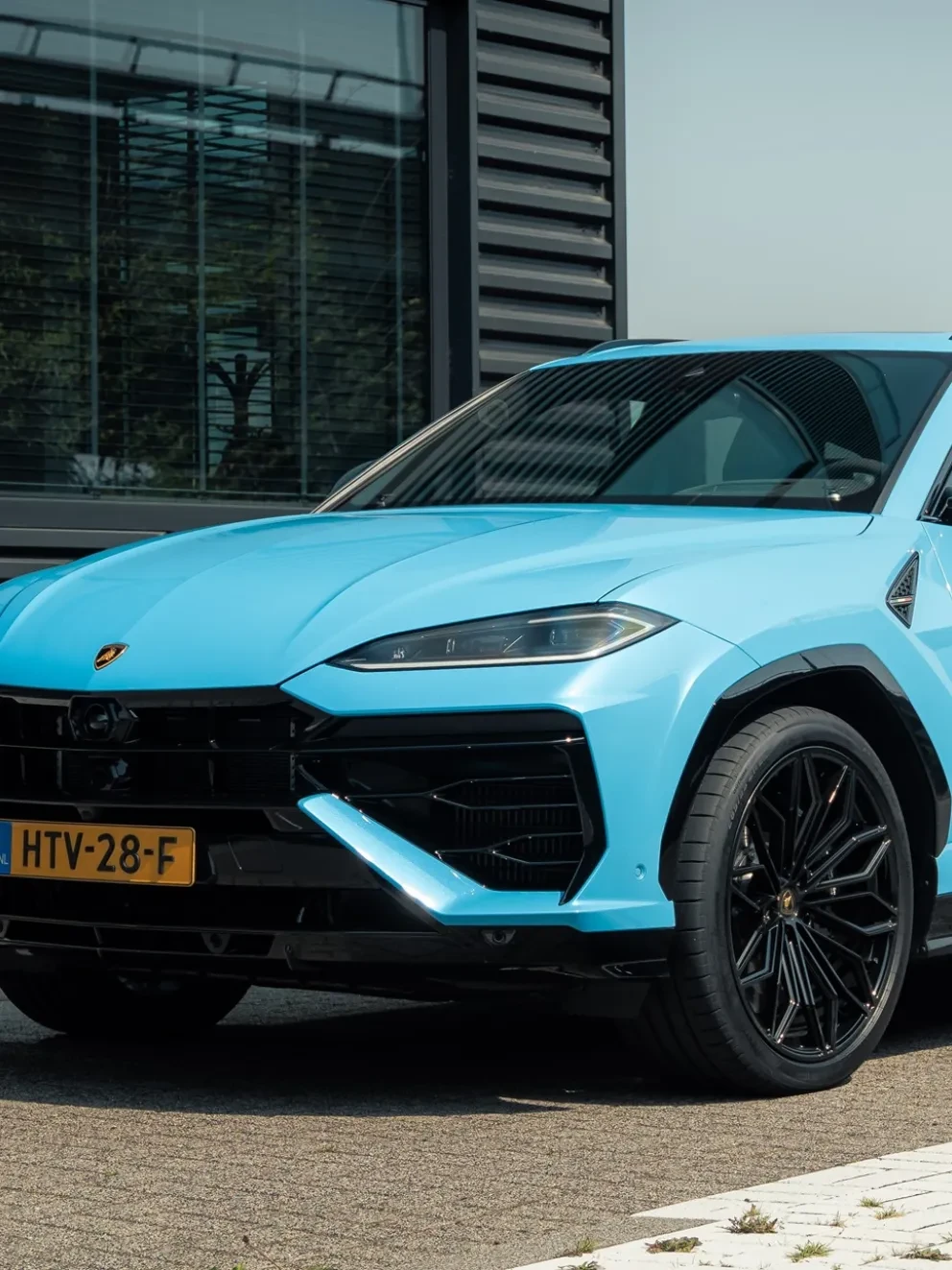 Urus SE - Lamborghini Rotterdam