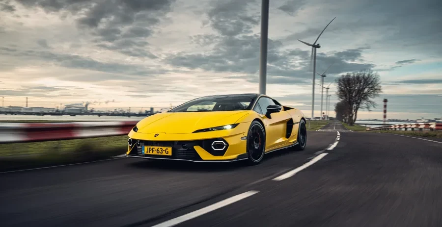 Lamborghini Temerario - Rijdend 3/4 aanzicht